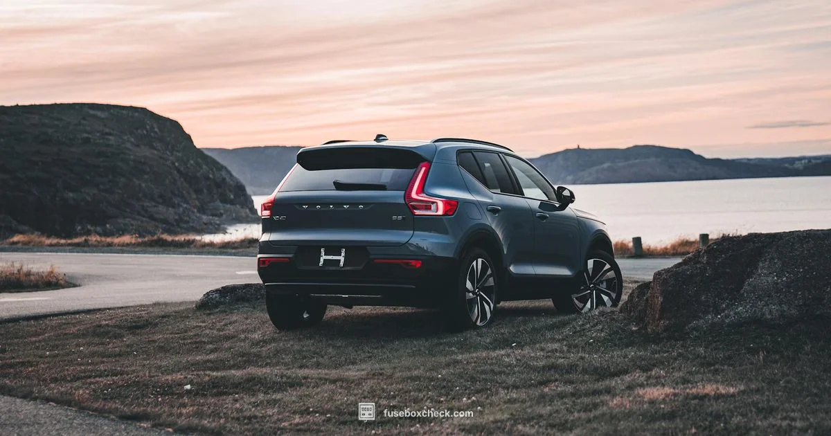 XC40 Fuse Box Guide - FuseBoxCheck