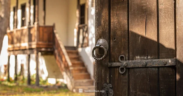 Old 30 Amp Fuse Box Guide - FuseBoxCheck