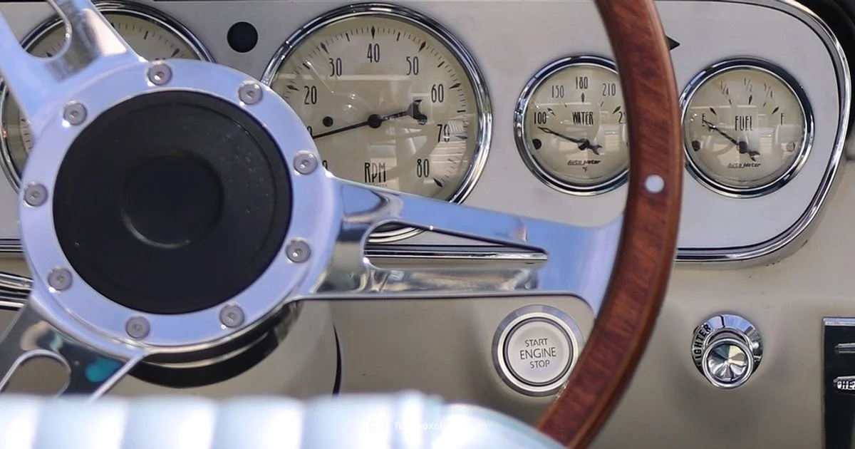 Fuse Box Diagram - FuseBoxCheck