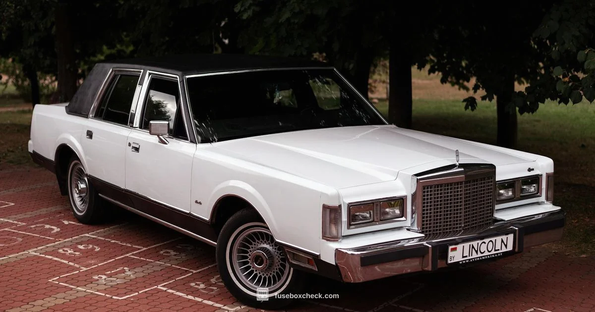 Fuse Box Diagram Fuse Box Diagram - FuseBoxCheck