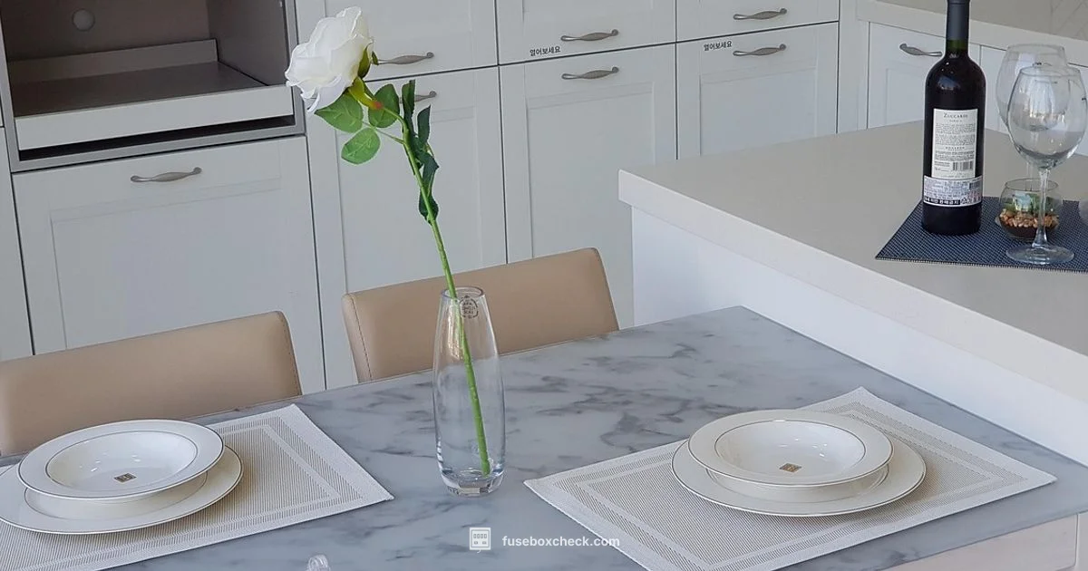 Hyundai i10 Fuse Box - FuseBoxCheck