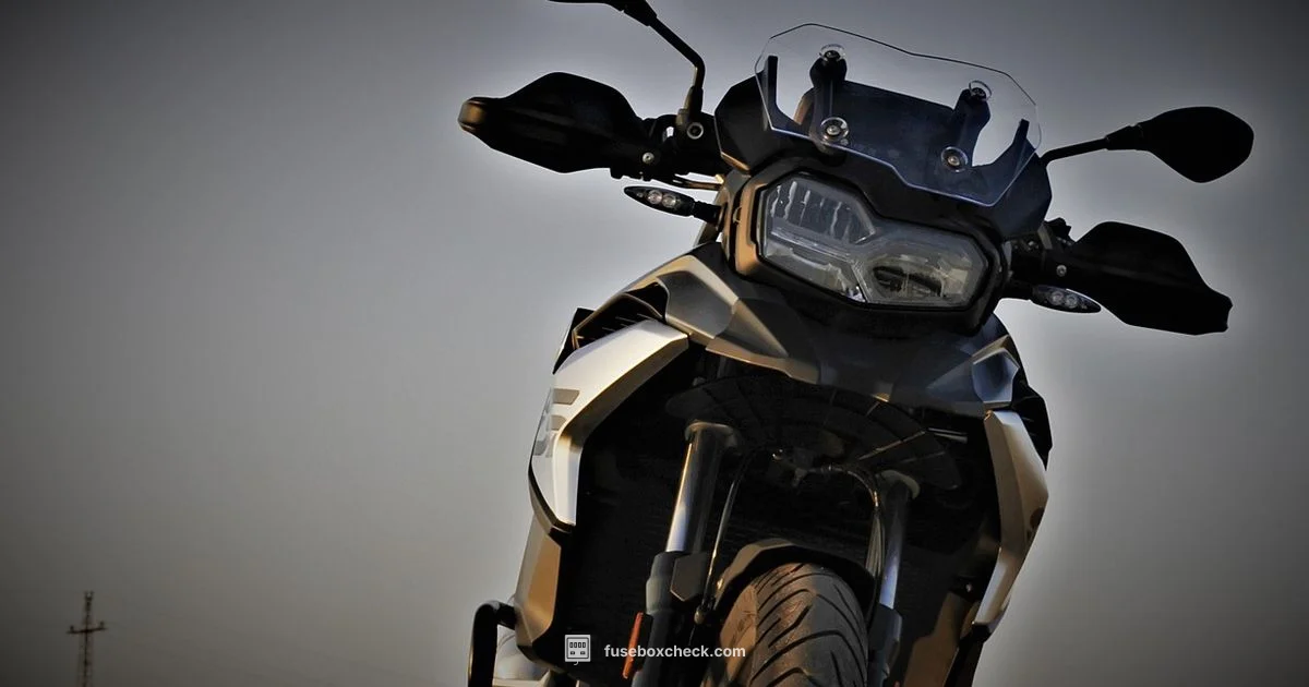 Fuse Box Diagram - FuseBoxCheck