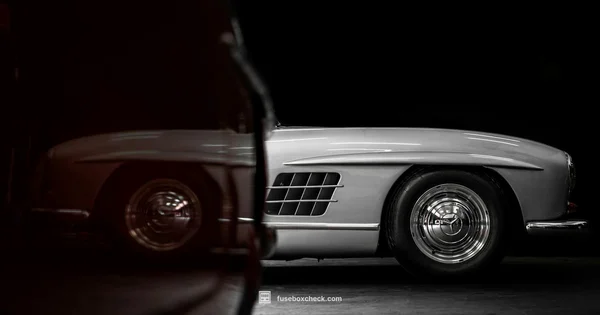 Fuse Box Diagram - FuseBoxCheck