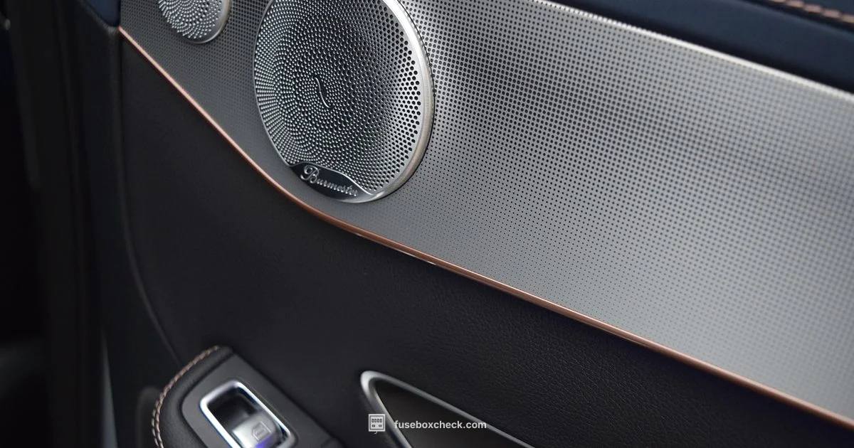 W203 Fuse Box Diagram - FuseBoxCheck