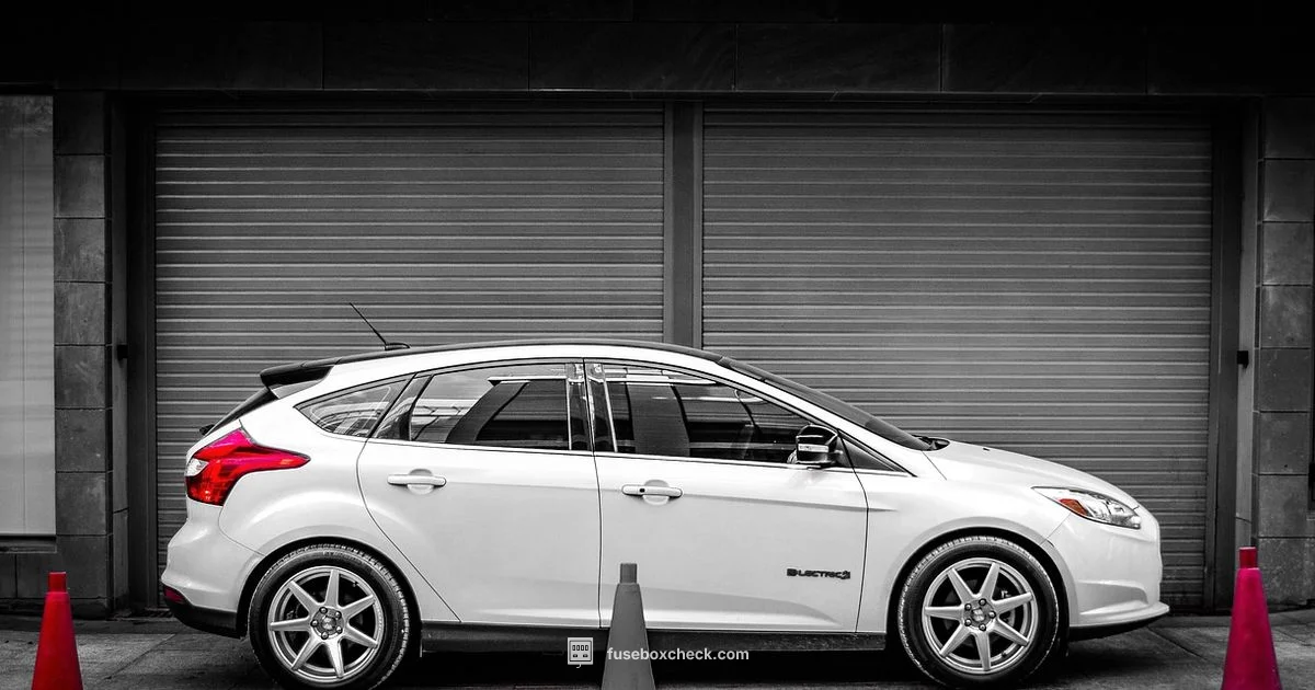 Ford Focus Fuse Box - FuseBoxCheck